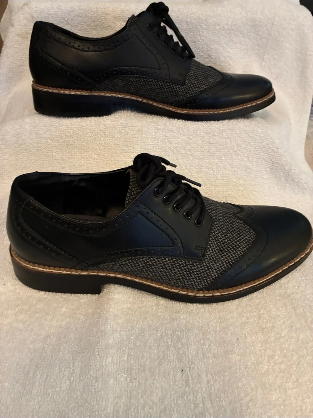 Bar III “Fabian” Mixed Media Men's Black Lace-Up Wingtip Dress Oxford